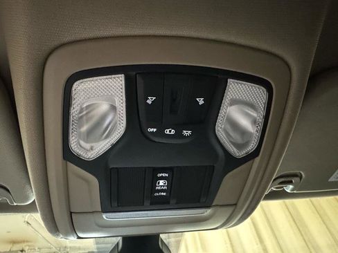 Used 2019 RAM 1500 Big Horn AWD/4WD image 20
