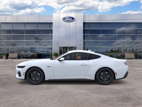 New 2026 Ford Mustang GT RWD image 3