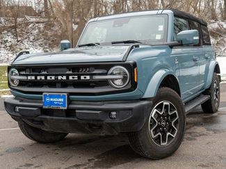 Used 2023 Ford Bronco Outer Banks video 1