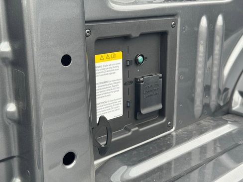 New 2025 Ford F150 Lariat w/ Equipment Group 502A High image 46