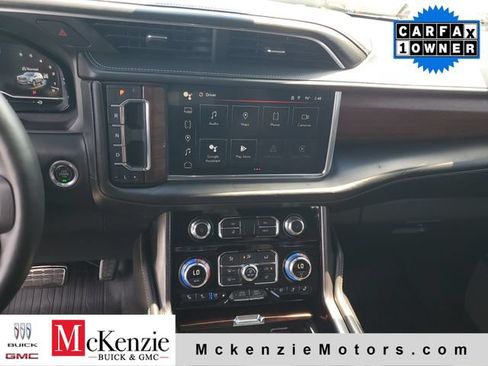 Used 2023 GMC Yukon Denali Ultimate AWD/4WD image 16