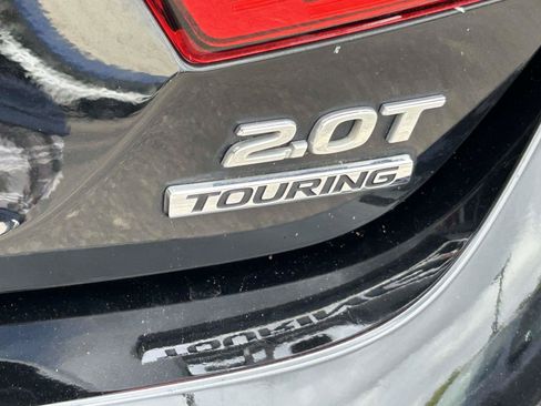 Certified 2019 Honda Accord Touring image 6