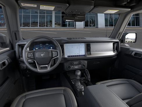New 2026 Ford Bronco Outer Banks w/ Sasquatch Package image 9