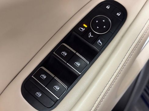 Used 2023 INFINITI QX60 Sensory image 32