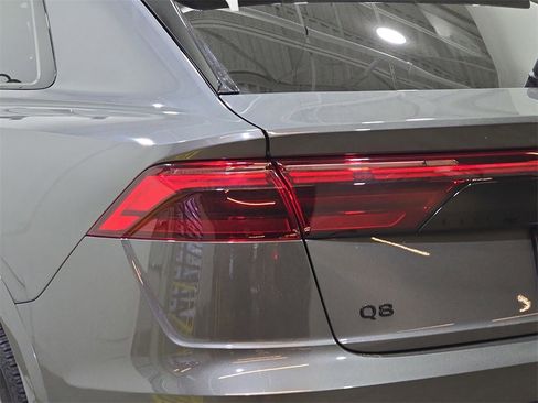 Certified 2025 Audi Q8 Premium Plus w/ Premium Plus Package image 37