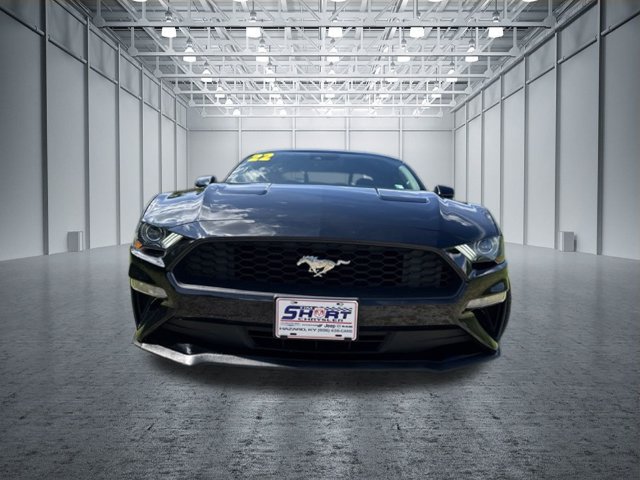 Used 2022 Ford Mustang Coupe RWD image 3