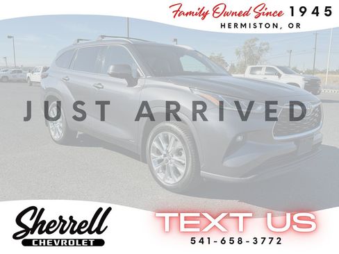 Used 2022 Toyota Highlander Limited AWD/4WD image 1