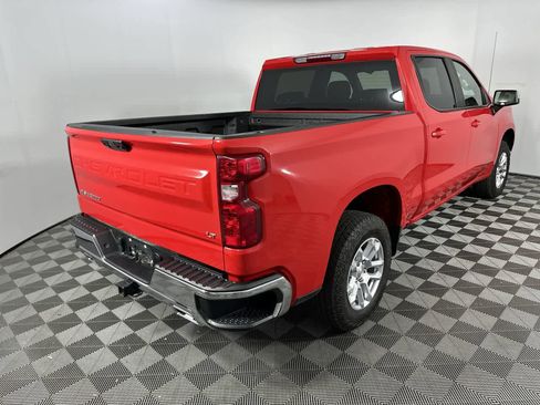Used 2025 Chevrolet Silverado 1500 LT w/ Z71 Off-Road Package AWD/4WD image 16