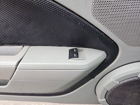 Used 2008 Ford Mustang GT Premium image 29