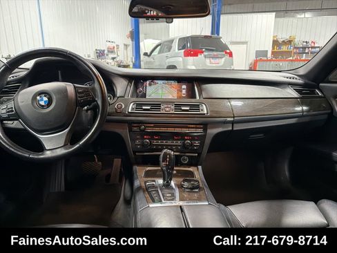 Used 2015 BMW 750Li xDrive image 57