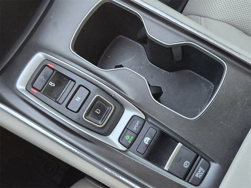 Used 2018 Honda Accord EX-L image 19