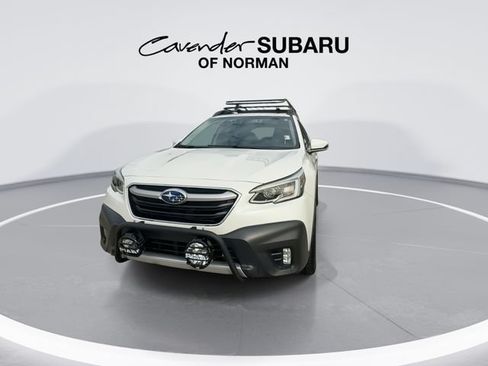 Used 2020 Subaru Outback Limited w/ Popular Package #2 AWD/4WD image 3