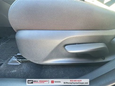 New 2025 Toyota RAV4 LE image 15