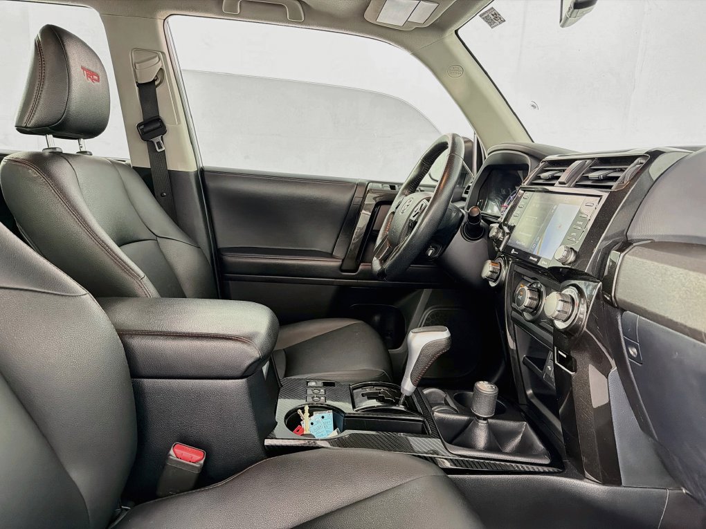Used 2021 Toyota 4Runner TRD Off-Road Premium w/ Moonroof Package AWD/4WD image 33