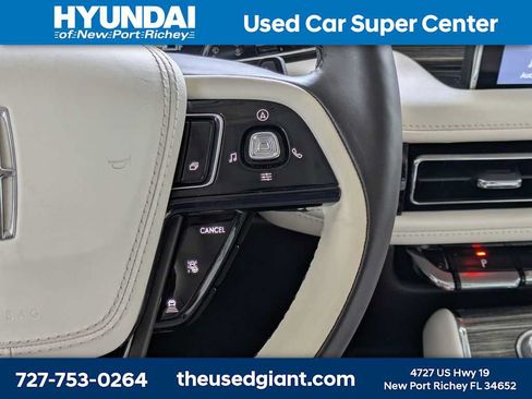 Used 2022 Lincoln Aviator Black Label w/ Dynamic Handling Package AWD/4WD image 39
