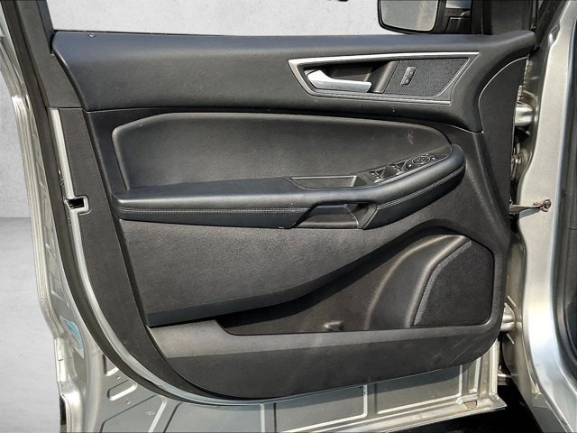 Used 2021 Ford Edge SEL w/ Convenience Package AWD/4WD image 15