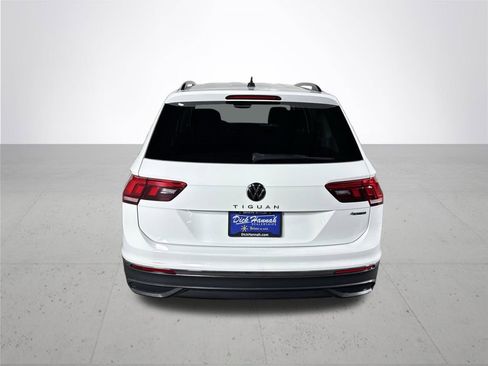 Certified 2023 Volkswagen Tiguan S image 8