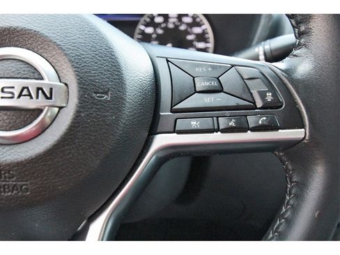 Used 2022 Nissan Sentra SV image 12