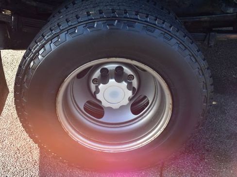 Used 2005 Chevrolet Silverado 3500 W/T w/ Snow Plow Prep Package AWD/4WD image 28