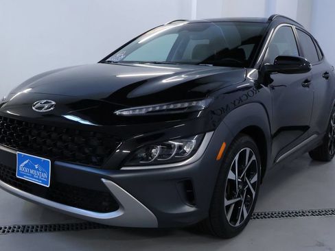Used 2023 Hyundai Kona Limited AWD/4WD image 3