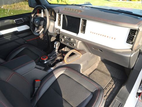 Used 2025 Ford Bronco Stroppe Edition image 46