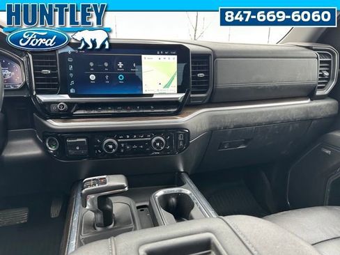 Used 2022 Chevrolet Silverado 1500 LT Trail Boss image 11