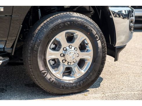 Used 2025 RAM 2500 Big Horn AWD/4WD image 10