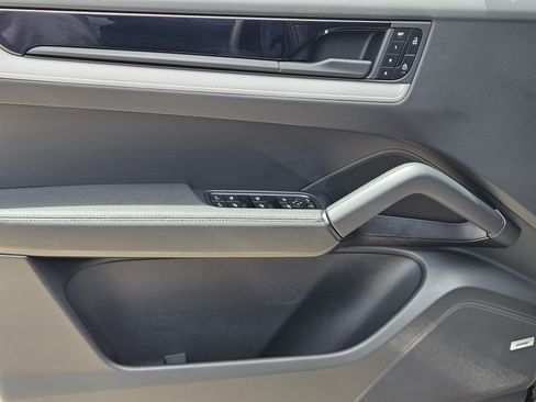 Certified 2026 Porsche Cayenne Coupe AWD/4WD image 22