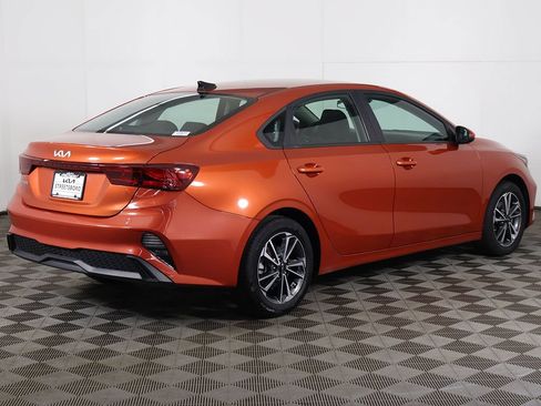 Used 2023 Kia Forte LXS FWD image 8