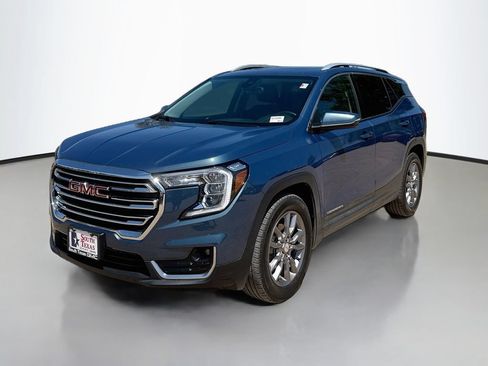 Used 2024 GMC Terrain SLT FWD image 4
