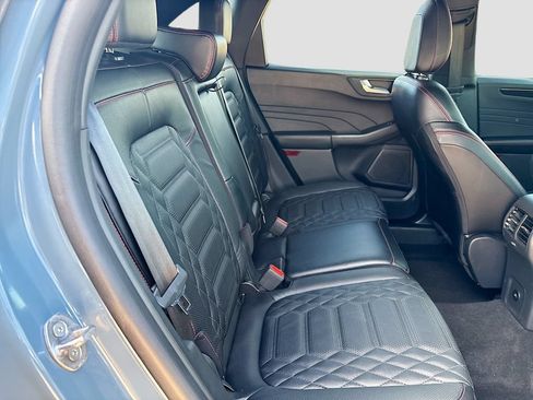 Used 2024 Ford Escape ST-Line Elite w/ Premium Technology Package AWD/4WD image 28