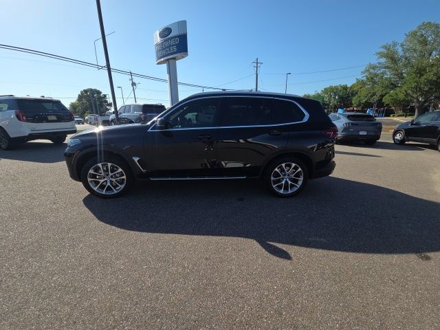 Used 2024 BMW X5 sDrive40i w/ Premium Package RWD image 5