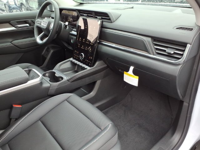 New 2027 GMC Terrain Denali w/ LPO, Floor Liner Package AWD/4WD image 25
