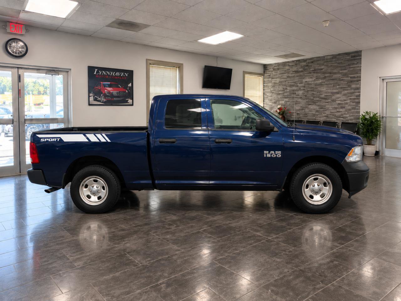 Used 2017 RAM 1500 Tradesman w/ Popular Equipment Group RWD image 7