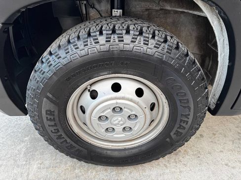 Used 2023 RAM ProMaster 2500 image 18