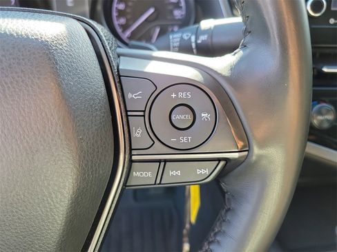 Used 2023 Toyota Camry SE image 20