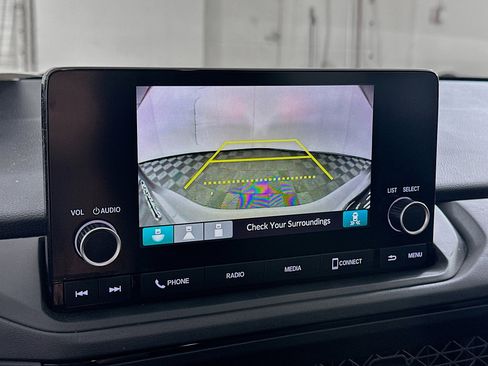 Used 2025 Honda Accord SE image 22