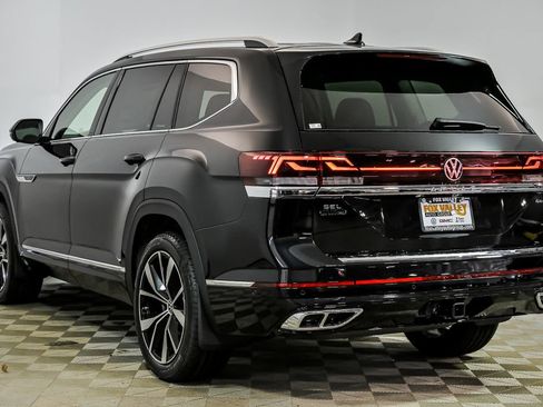 New 2026 Volkswagen Atlas SEL Premium R-Line AWD/4WD image 4