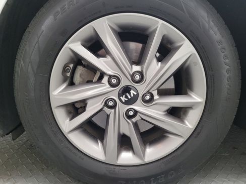Used 2019 Kia Optima LX FWD image 31