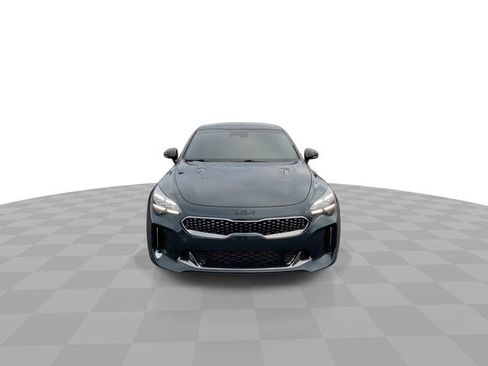 Used 2022 Kia Stinger GT1 image 5