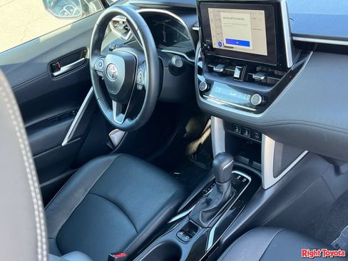 Certified 2025 Toyota Corolla Cross XLE AWD/4WD image 13