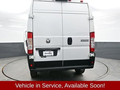 Used 2025 RAM ProMaster 2500 w/ Convenience Group image 42