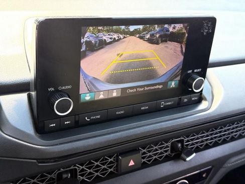 Used 2023 Honda Accord EX image 25
