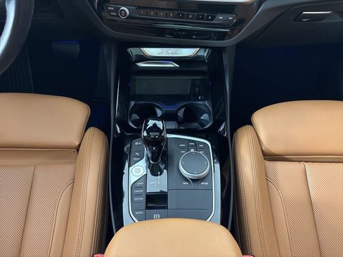 Used 2022 BMW X3 sDrive30i w/ Premium Package w/ZPA image 24