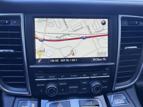 Used 2016 Porsche Panamera Edition image 20
