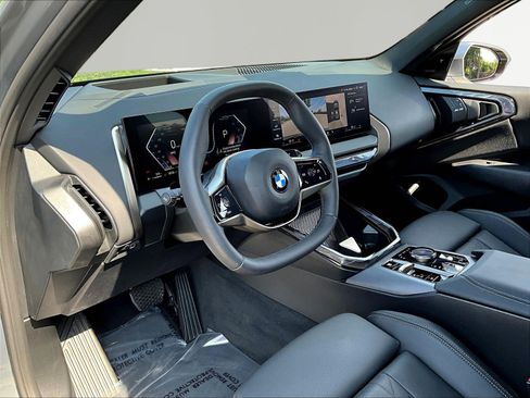 Used 2025 BMW X3 xDrive30i w/ Premium Package AWD/4WD image 17