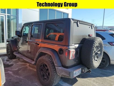 Used 2019 Jeep Wrangler Unlimited Sport S image 6