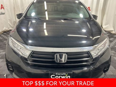 Used 2022 Honda Odyssey Touring image 2