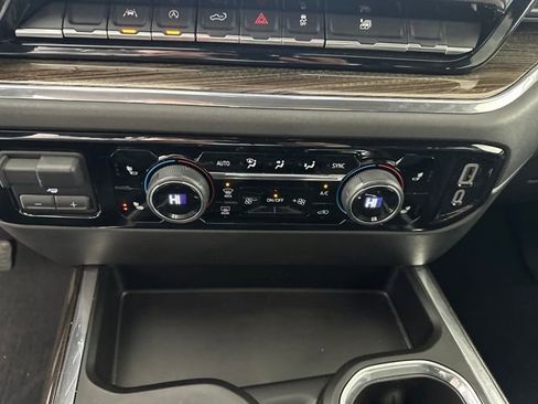 Used 2023 Chevrolet Silverado 1500 RST w/ Convenience Package II image 29