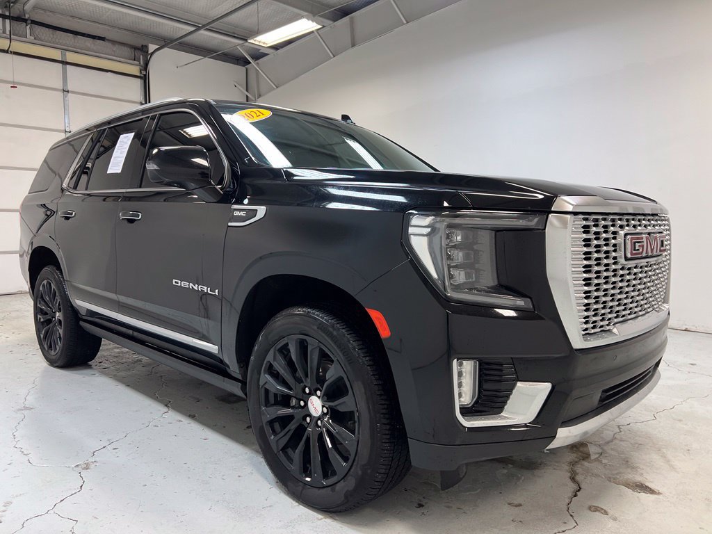 Used 2021 GMC Yukon Denali w/ Denali Premium Package AWD/4WD image 8